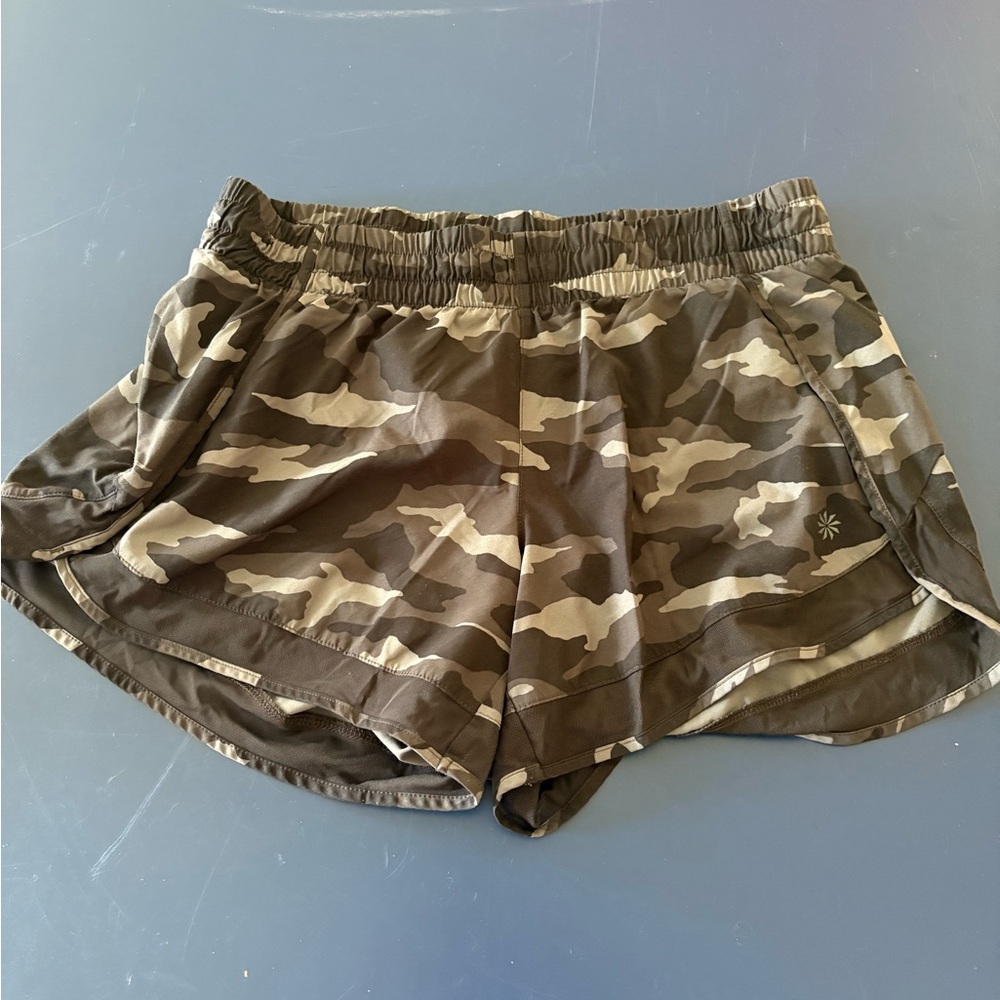 Athleta Black Athletic Shorts Lightweight Camouflage